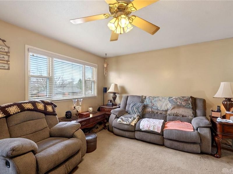 300 Randy Drive, West Carrollton, OH 45449 Photo 9