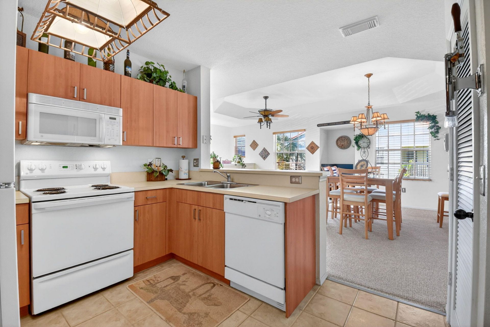 501 Belmont Place, Boynton Beach, FL 33436 Photo