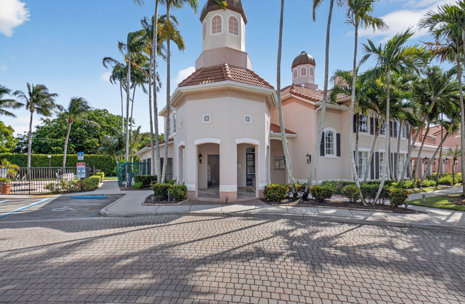 501 Belmont Place, Boynton Beach, FL 33436 Photo