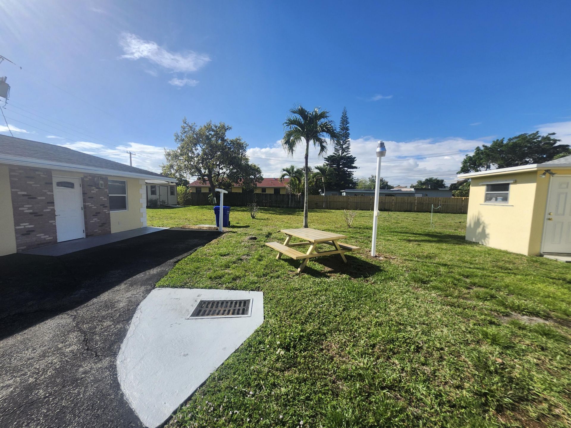 511 N 60th Way, Unit East Apart, Hollywood, FL 33024 Photo