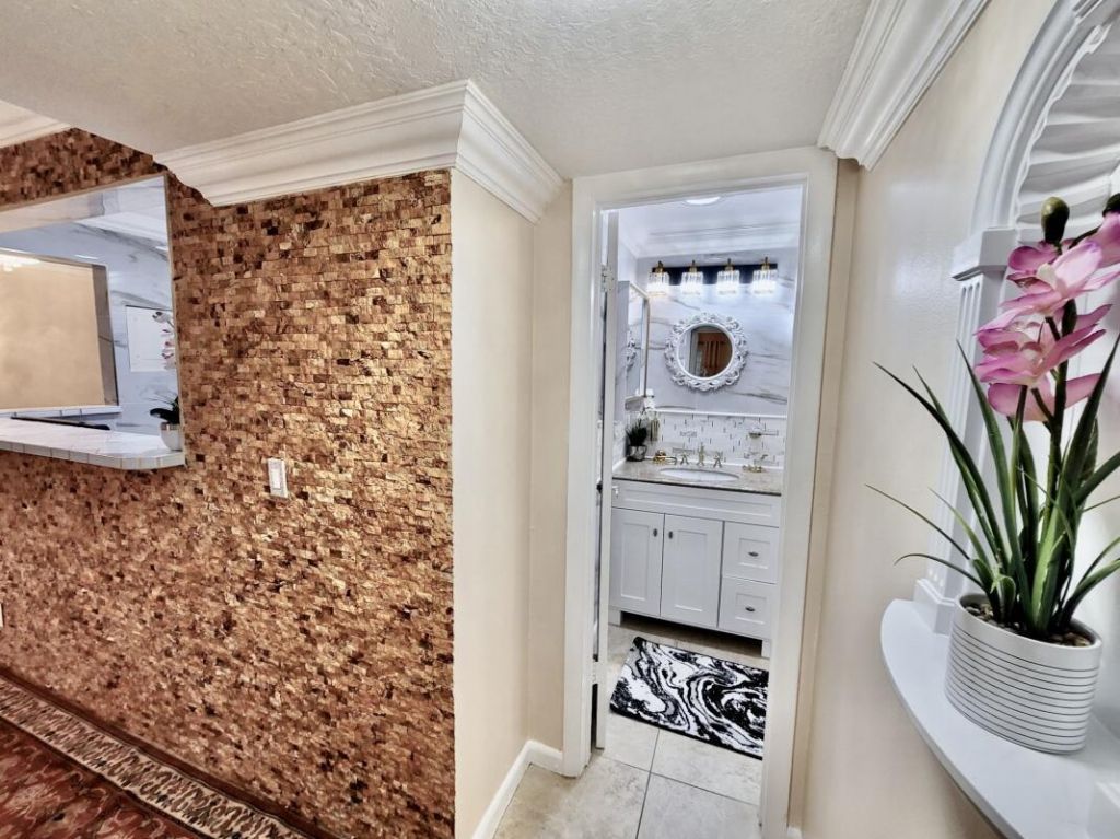 616 NW 13th Street, Unit 24, Boca Raton, FL 33486 Photo