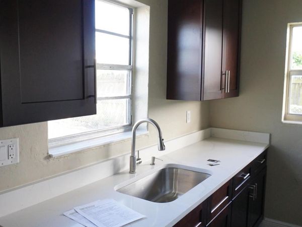 1601 W 37th Street, Unit 6, Riviera Beach, FL 33404