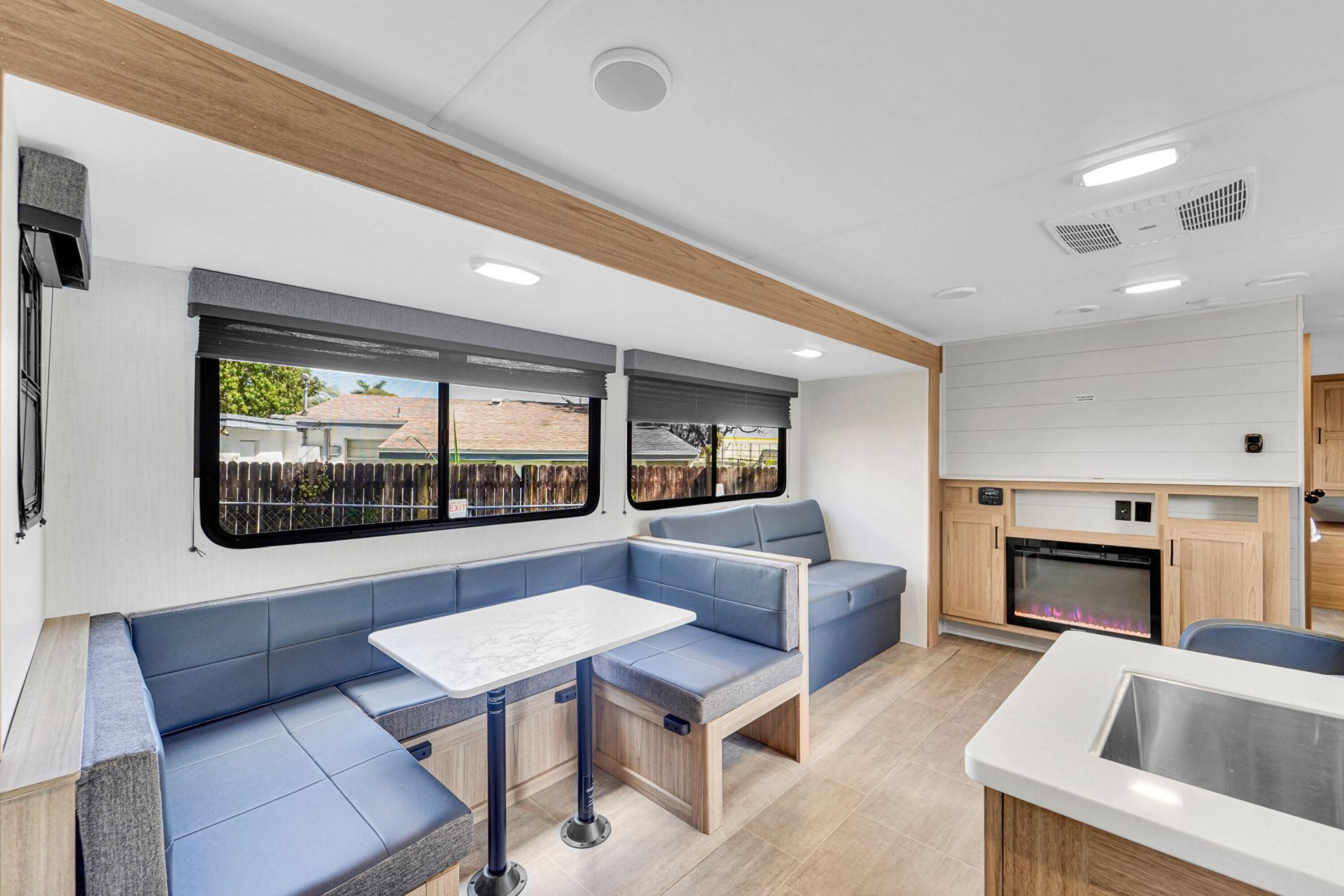 3631 NW 4th Street, Unit 2, Lauderhill, FL 33311 Photo