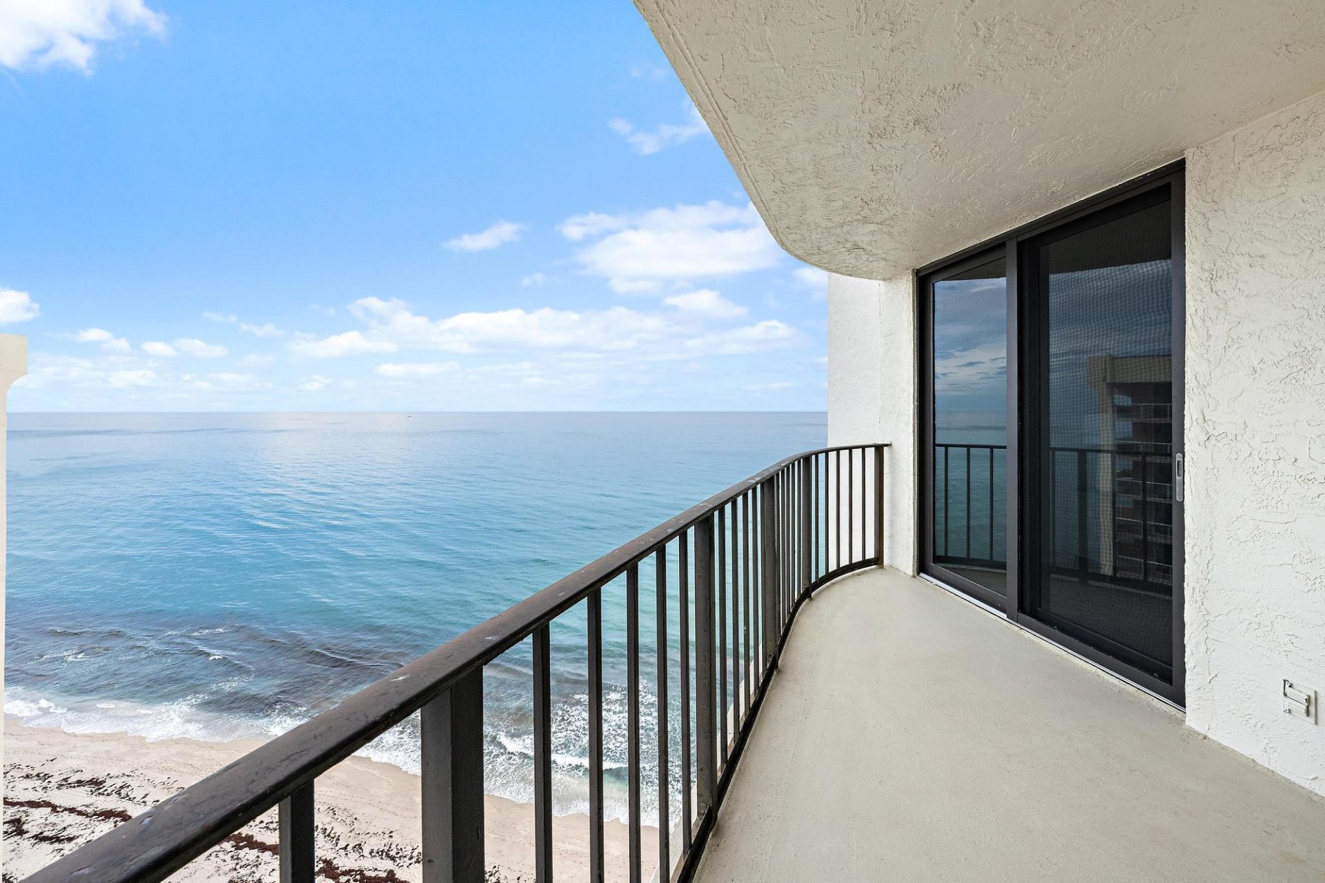 5420 N Ocean Drive, Unit 1803, Singer Island, FL 33404 Photo