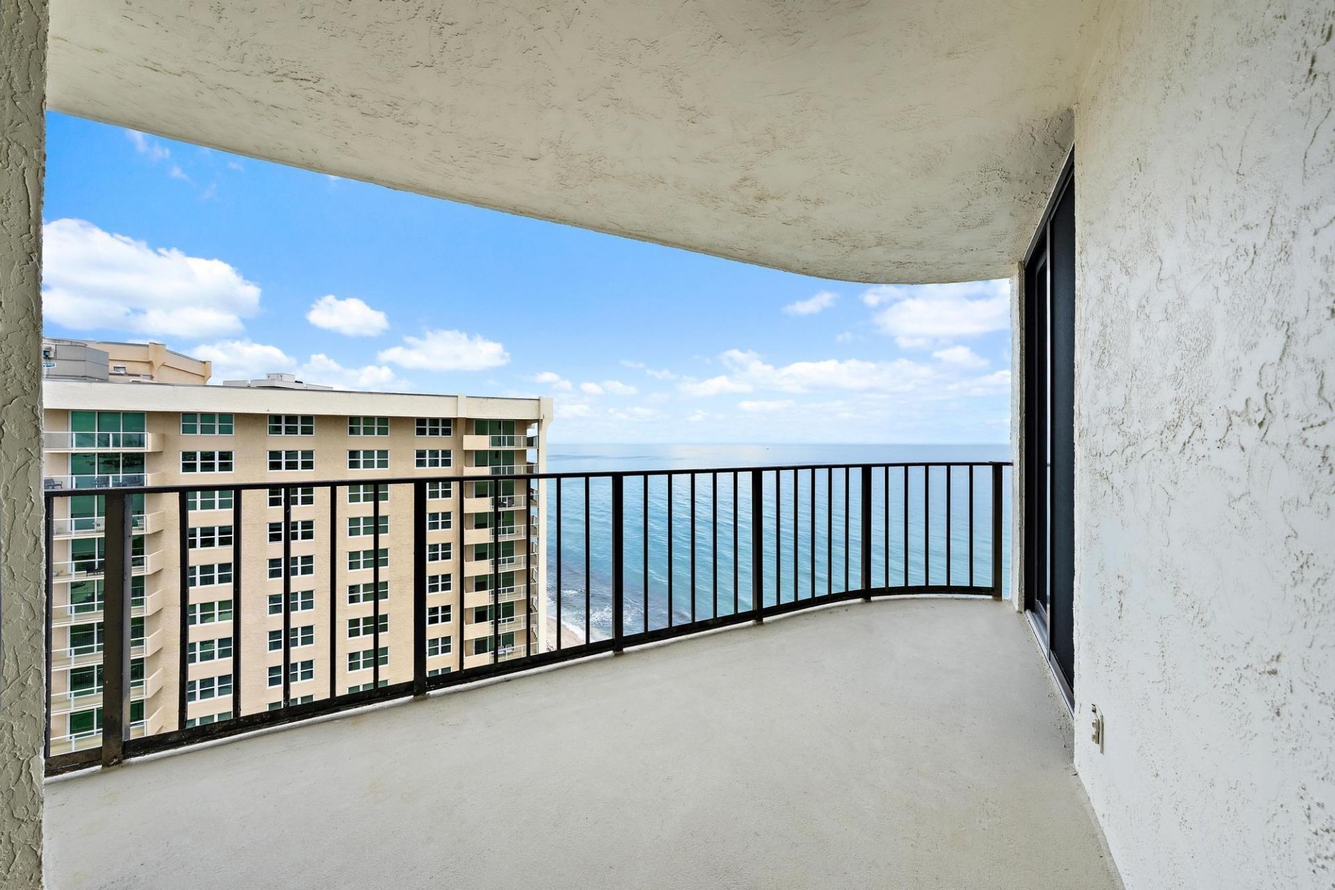 5420 N Ocean Drive, Unit 1803, Singer Island, FL 33404 Photo