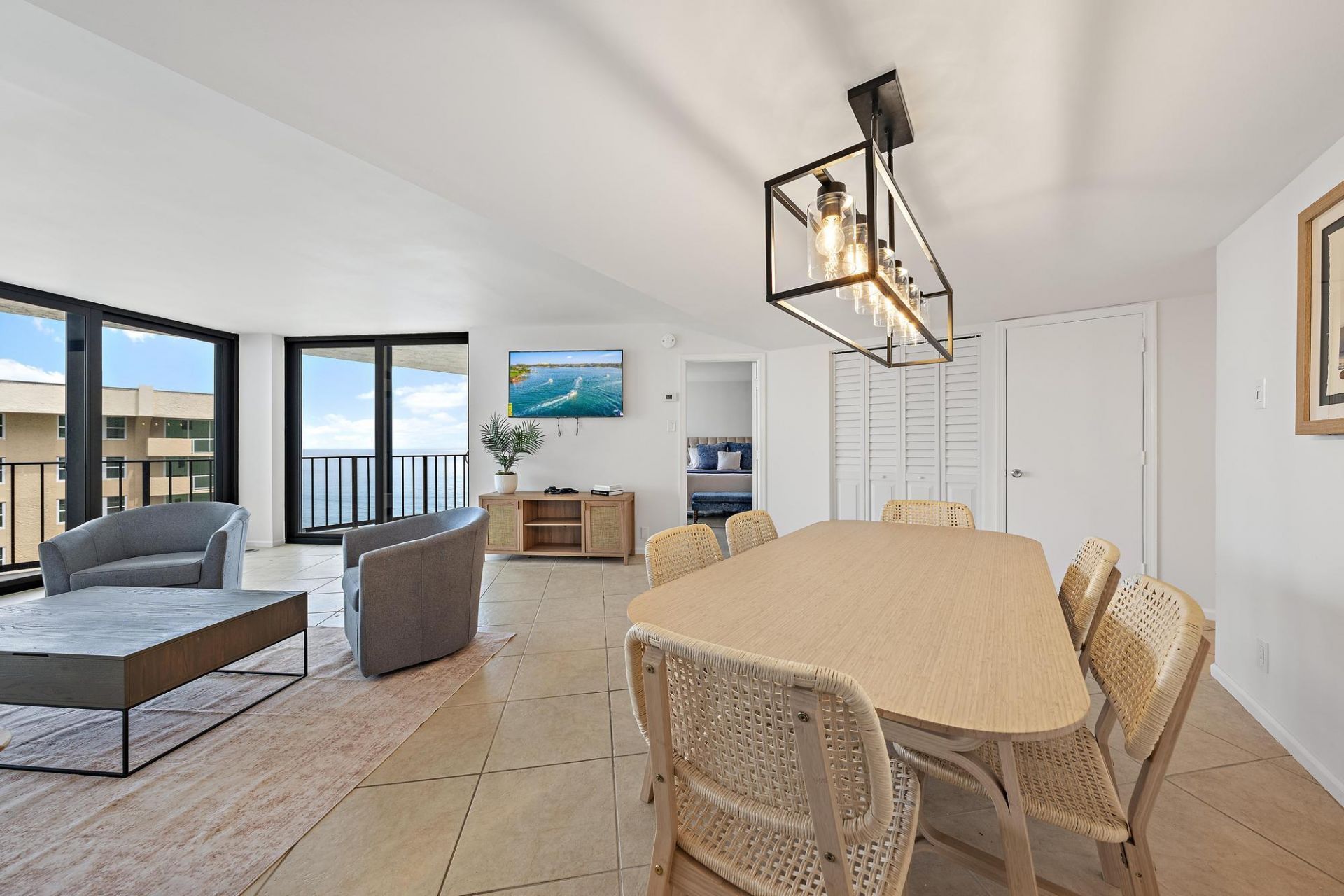 5420 N Ocean Drive, Unit 1803, Singer Island, FL 33404 Photo
