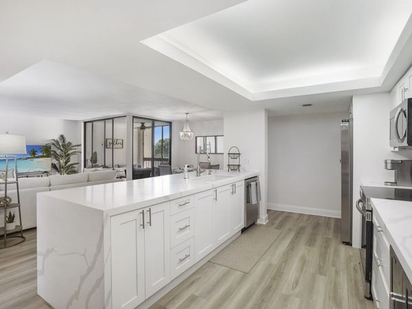 750 Egret Circle, Unit 6304, Delray Beach, FL 33444