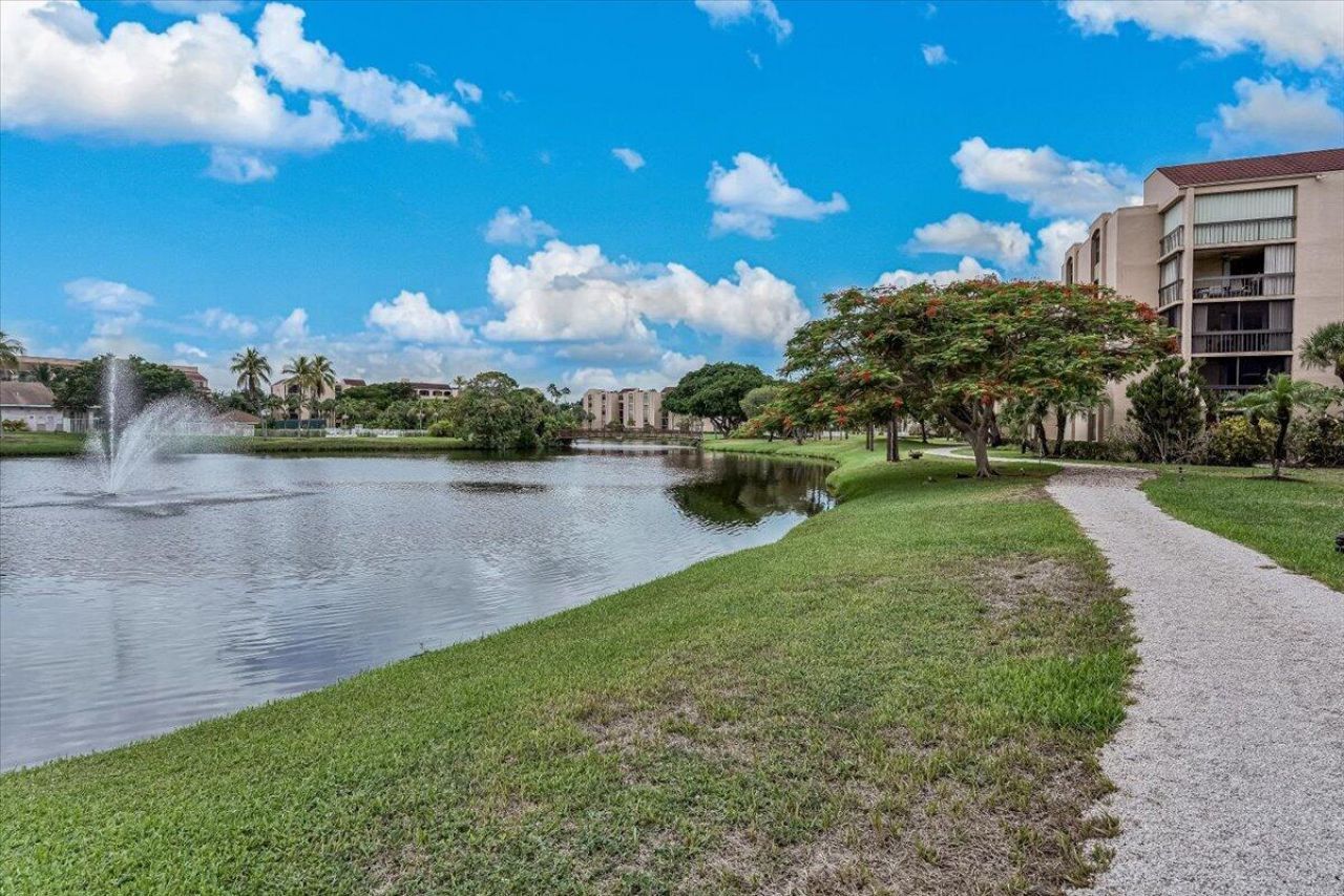 750 Egret Circle, Unit 6304, Delray Beach, FL 33444 Photo