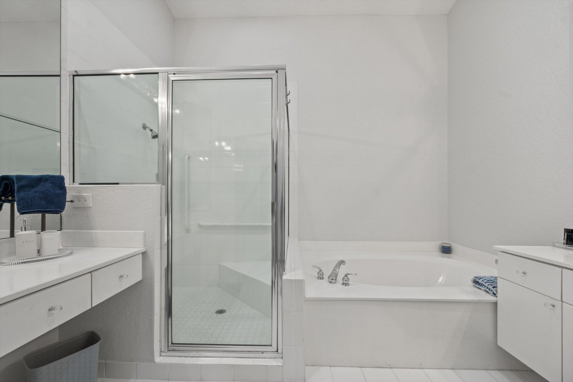 4657 Carlton Golf Drive, Lake Worth, FL 33449 Photo