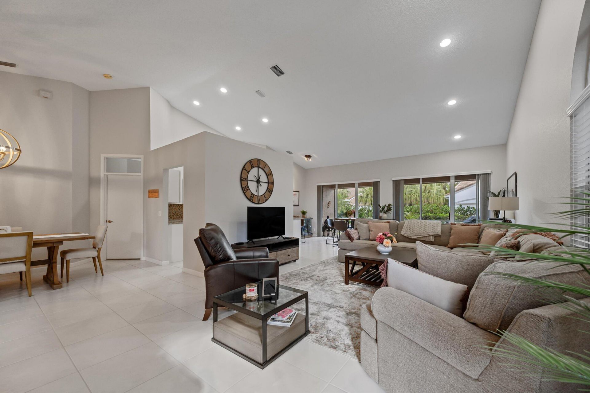 4657 Carlton Golf Drive, Lake Worth, FL 33449 Photo