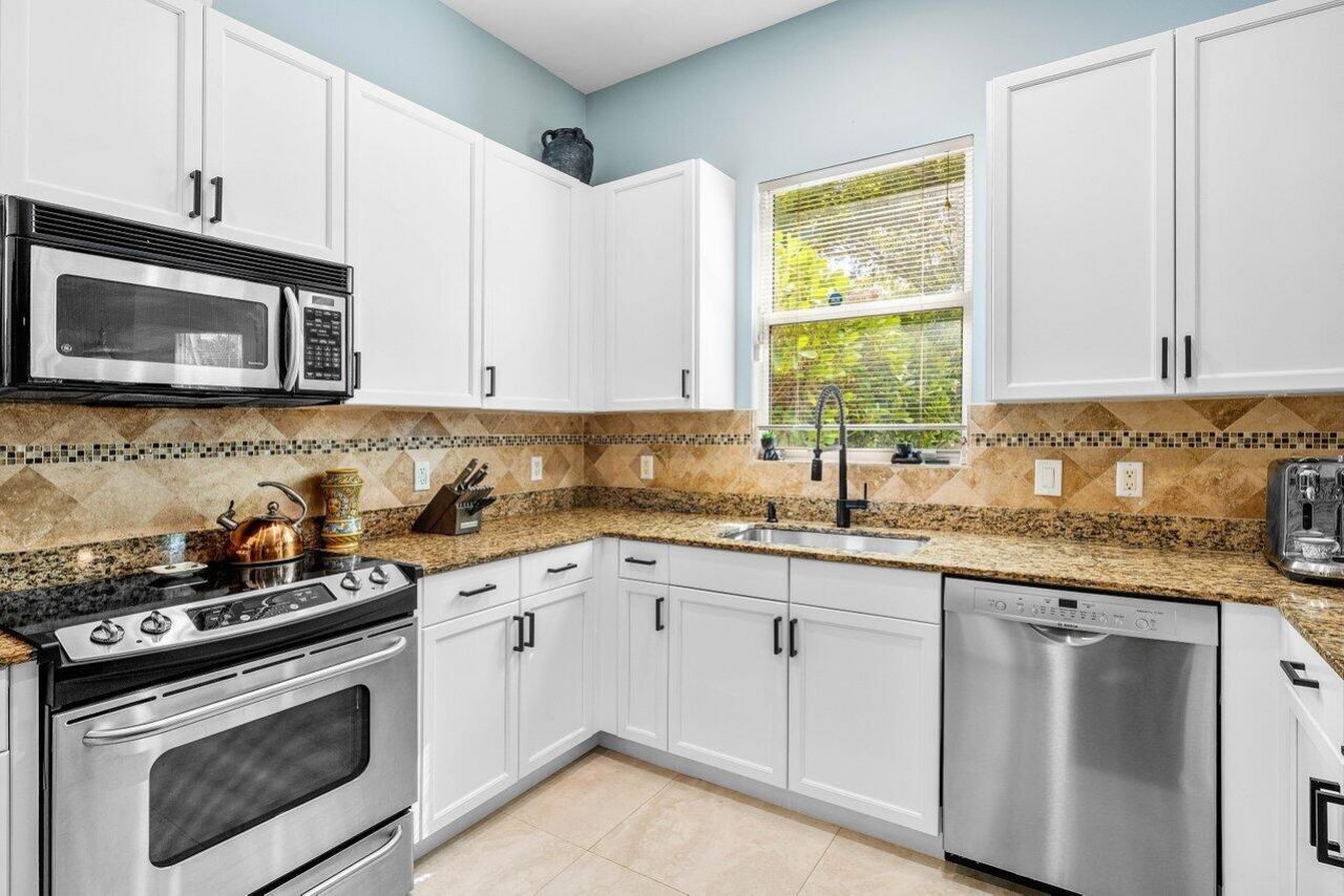 1875 Highland Grove Drive, Delray Beach, FL 33445 Photo