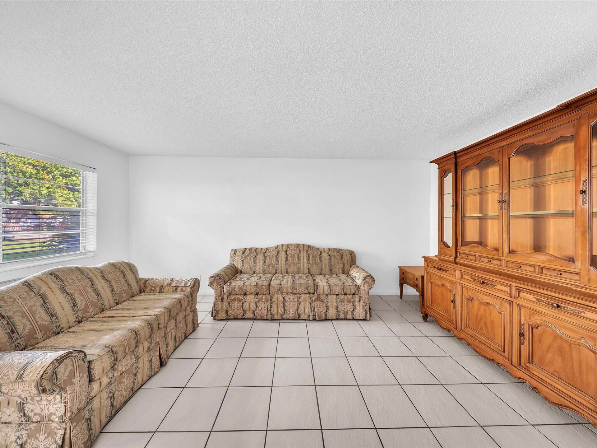 43 Windsor, Unit C, West Palm Beach, FL 33417 Photo