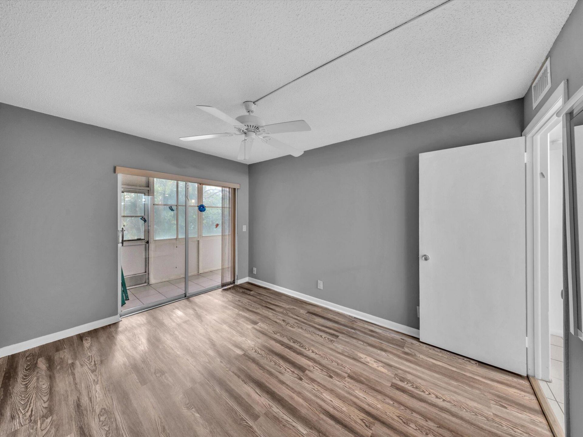 43 Windsor, Unit C, West Palm Beach, FL 33417 Photo