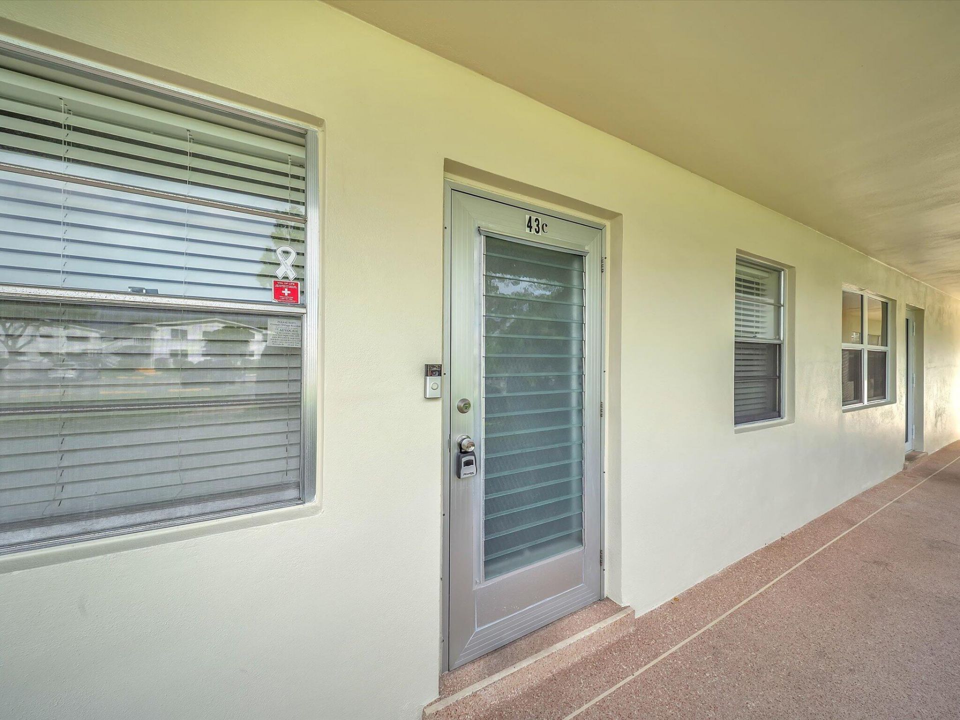 43 Windsor, Unit C, West Palm Beach, FL 33417 Photo