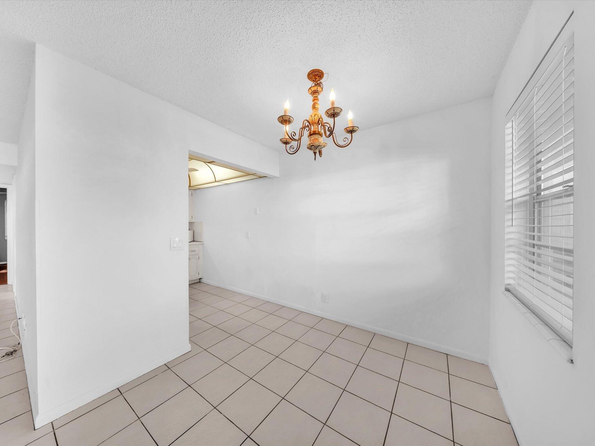 43 Windsor, Unit C, West Palm Beach, FL 33417 Photo