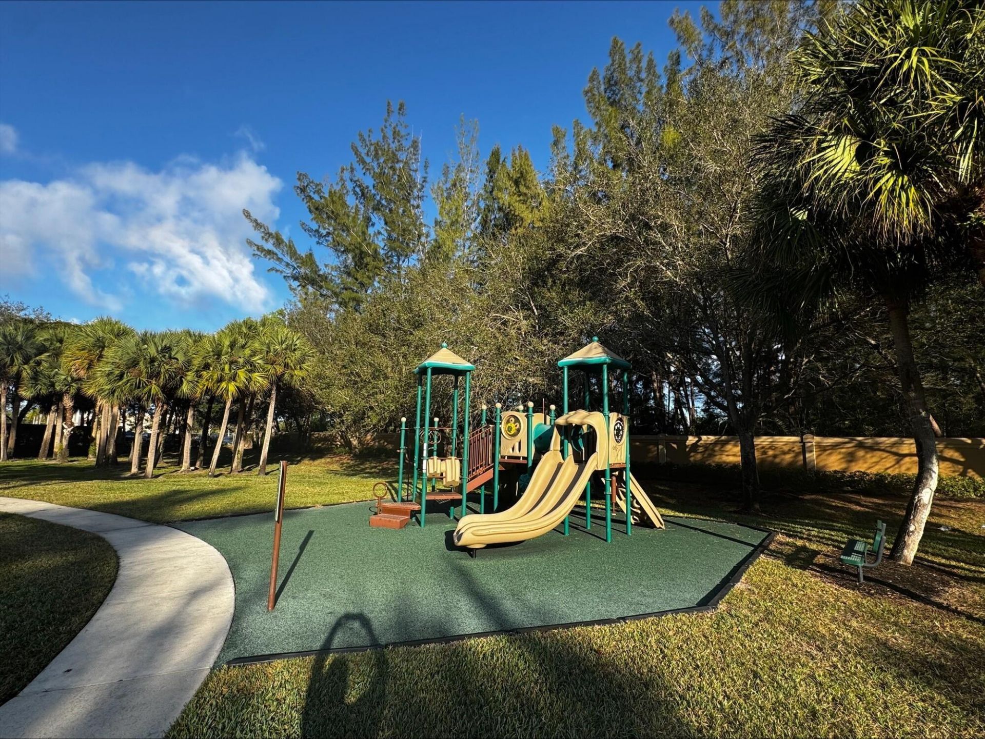 8451 Club Estates Way, Lake Worth, FL 33467 Photo