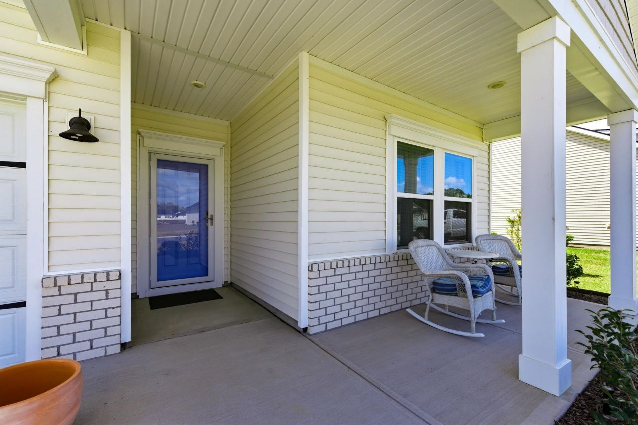 834 Sandy Side Dr. Photo 31