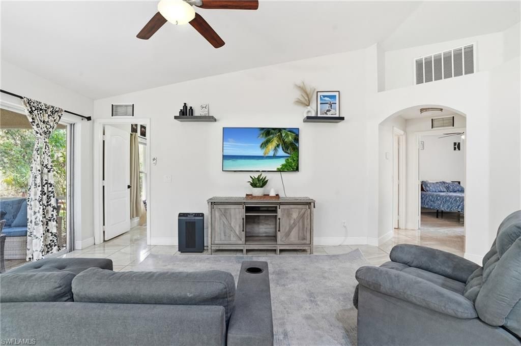 134 Mcarthur Blvd, Lehigh Acres, FL 33974 Photo