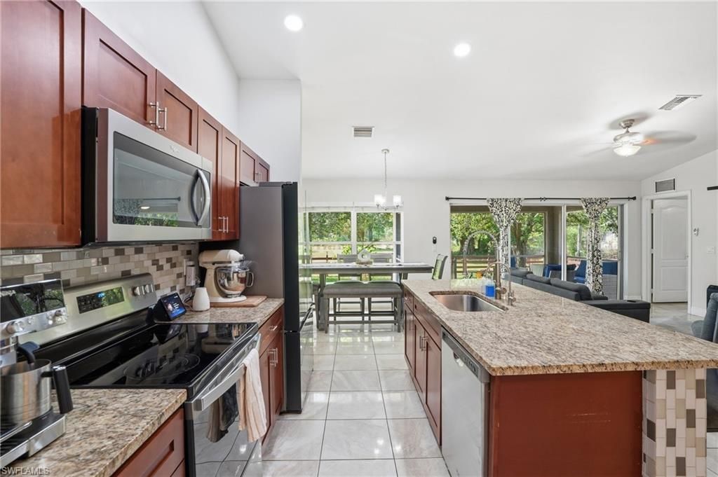 134 Mcarthur Blvd, Lehigh Acres, FL 33974 Photo