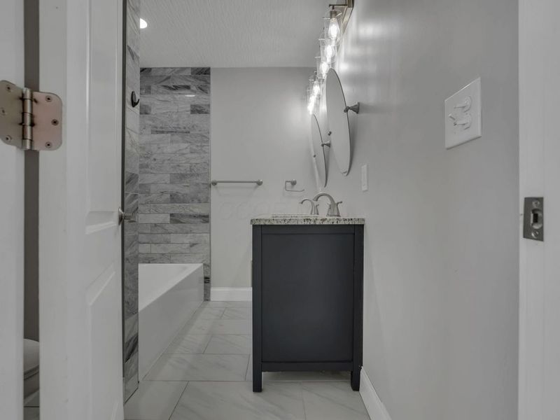 1745 Sullivant Avenue , Columbus, OH 43223 Photo 21