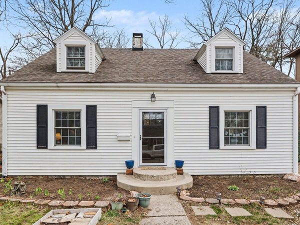 1902 Greenlawn Avenue, Kalamazoo, MI 49006