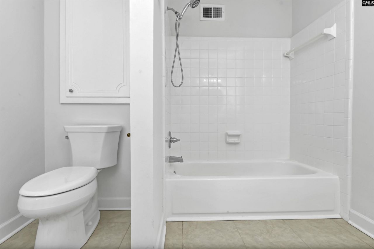 9829 Highgate Road Photo 20