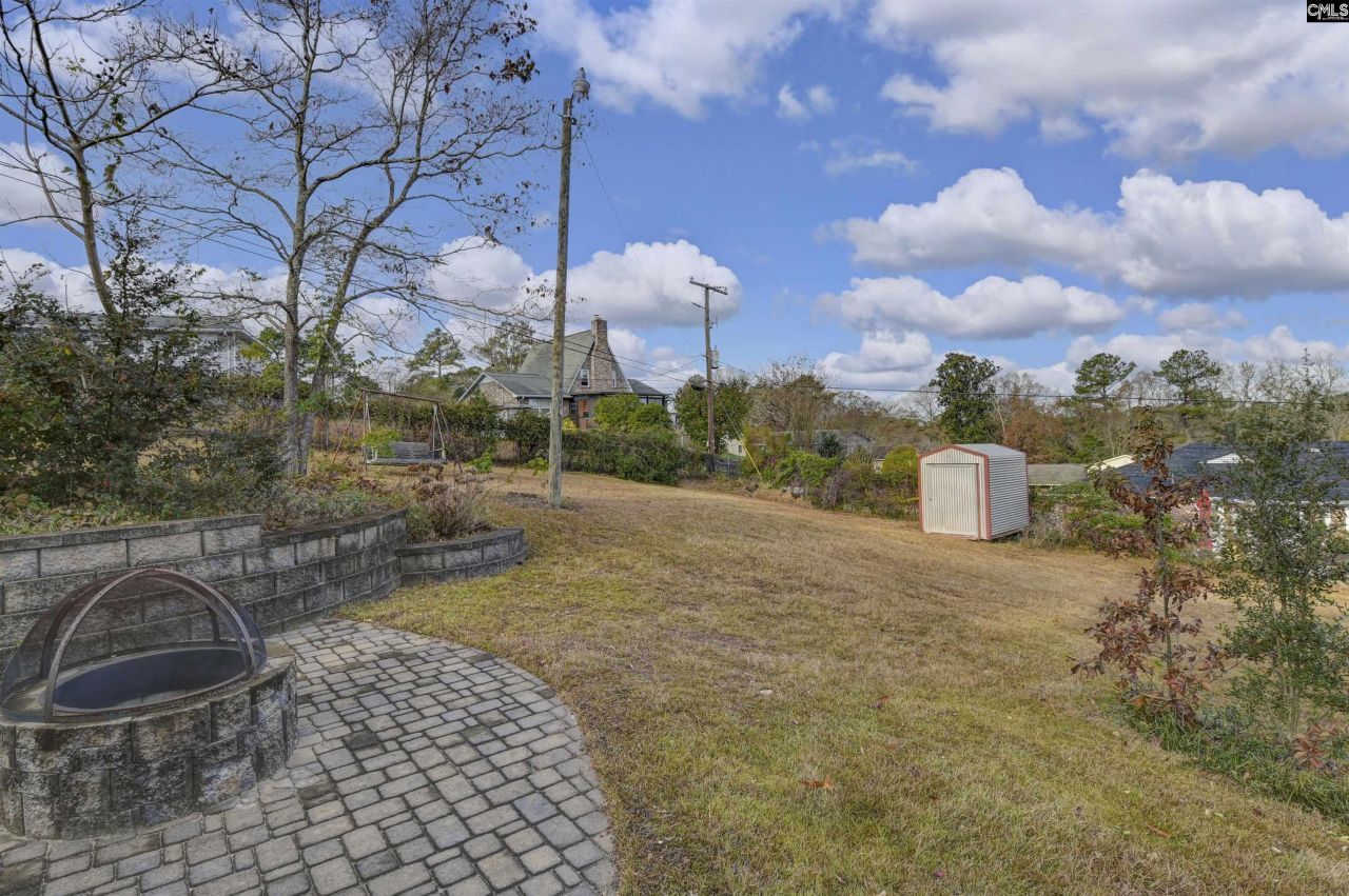 9829 Highgate Road Photo 31