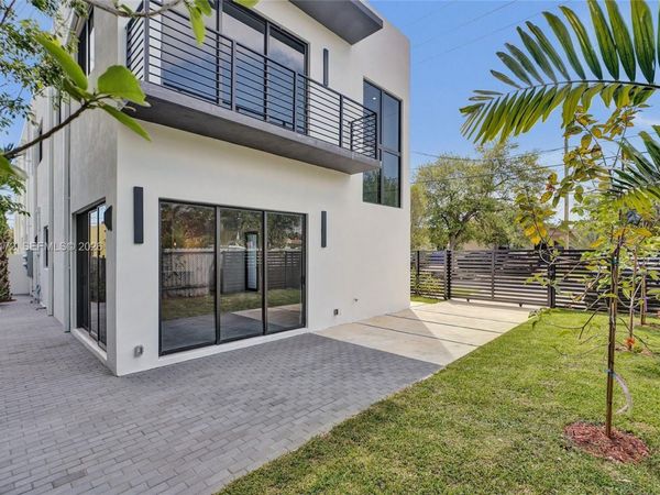 2421 SW 16th terrace, Miami, FL 33145