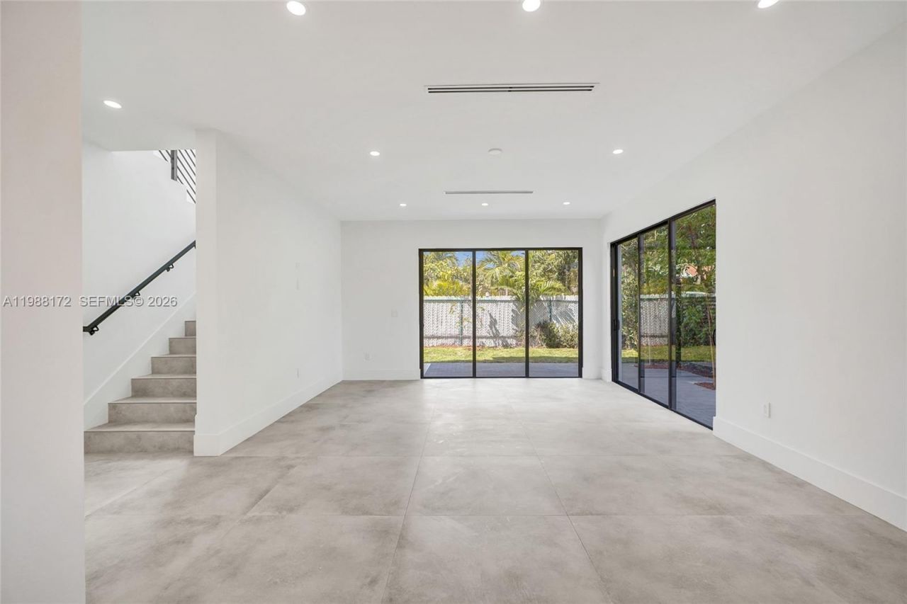 2421 SW 16th Terrace, Miami, FL 33145 Photo