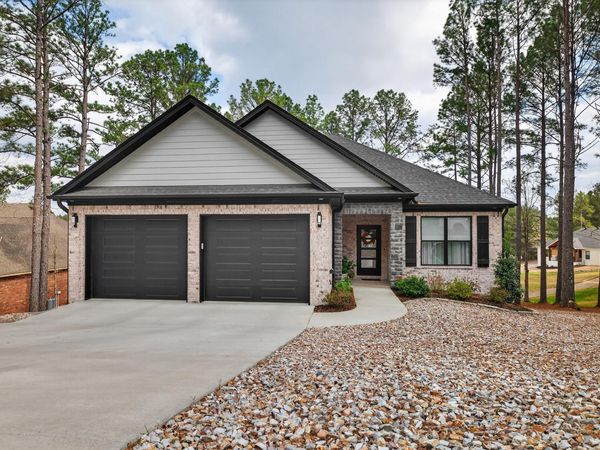 6 El Ejido Lane, Hot Springs Village, AR 71909