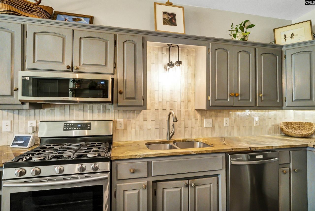 1310 Farming Creek Road  Photo 15