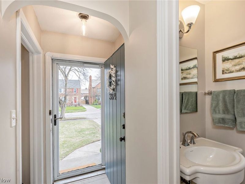 3874 Grenville Road , University Heights, OH 44118 Photo 20