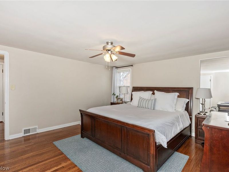 3874 Grenville Road , University Heights, OH 44118 Photo 24