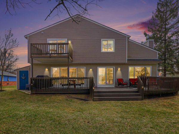 2973 Indian Trail, Pinckney, MI 48169