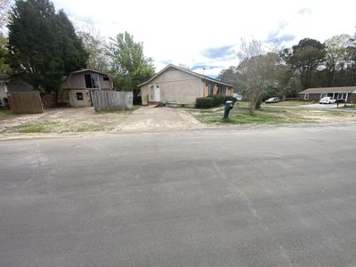 123 Red Cedar Drive, Goose Creek, SC 29445