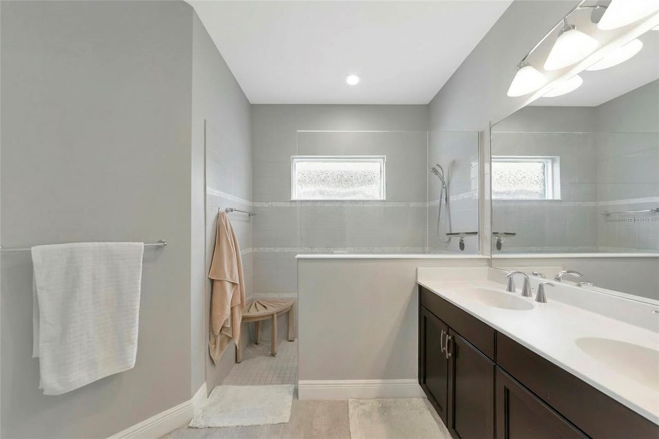 4213 Pine Meadow Drive , Parrish, FL 34219 Photo