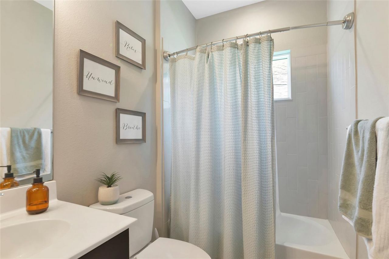 4213 Pine Meadow Drive , Parrish, FL 34219 Photo