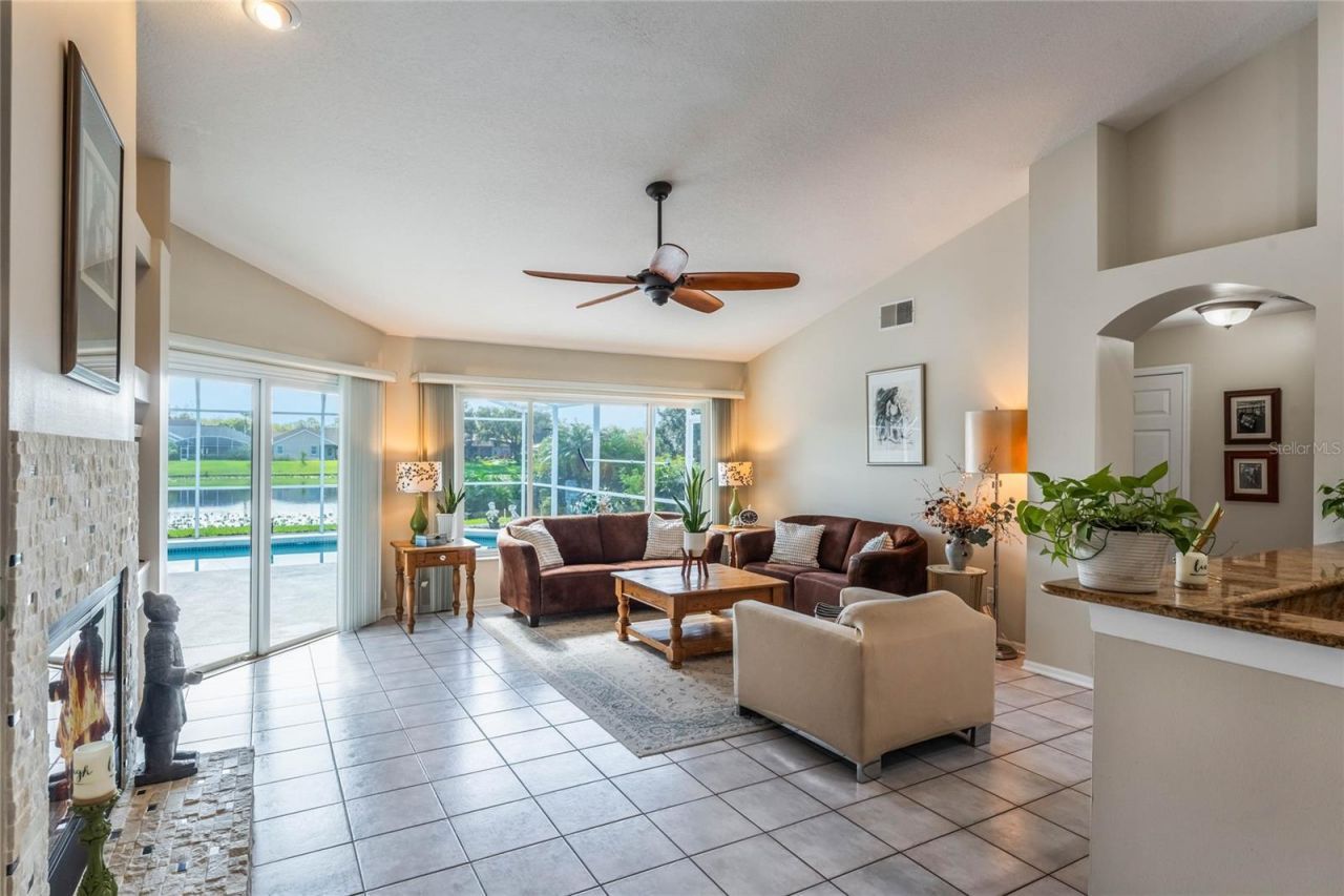 14310 Lord Barclay Drive, Orlando, FL 32837 Photo