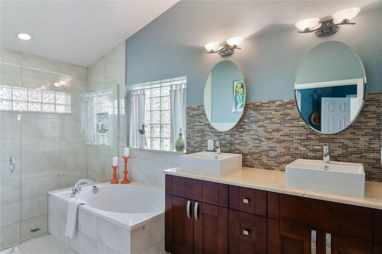 14310 Lord Barclay Drive, Orlando, FL 32837 Photo
