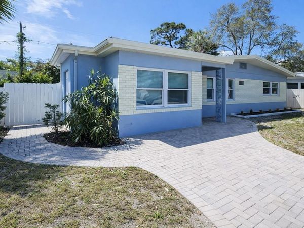 1105 CONNECTICUT ROAD, TARPON SPRINGS, FL 34689