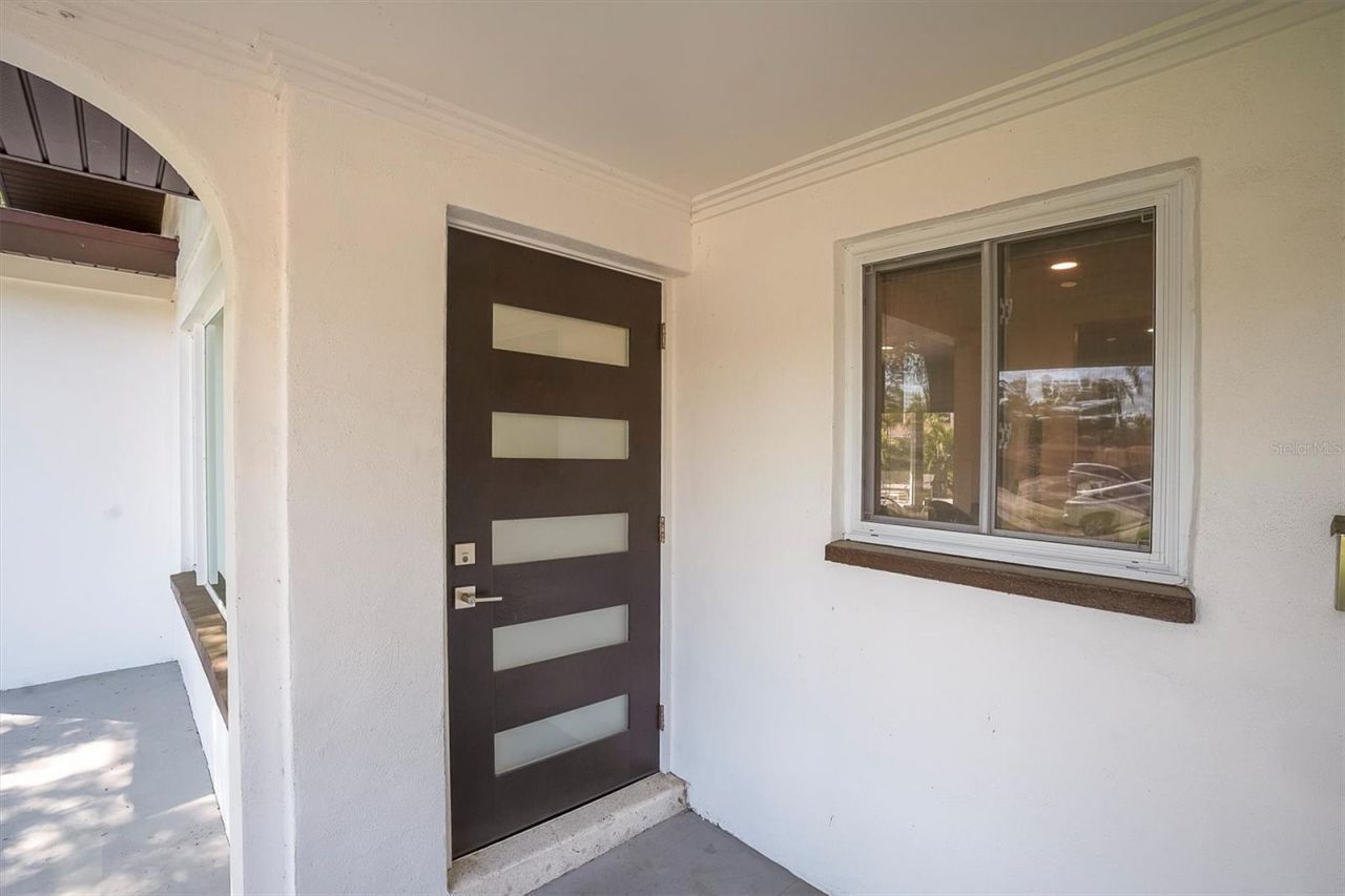 5909 4th Avenue N, Saint Petersburg, FL 33710 Photo