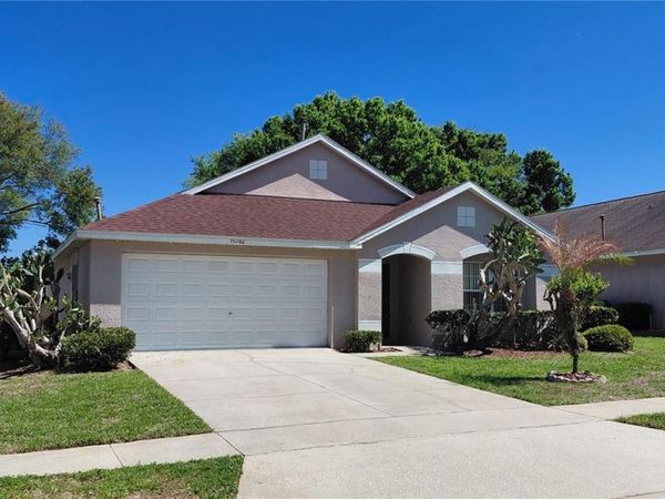15702 BAY VISTA DRIVE , CLERMONT, FL 34714