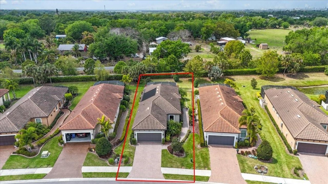 10225 Highland Park Place, Palmetto, FL 34221 Photo