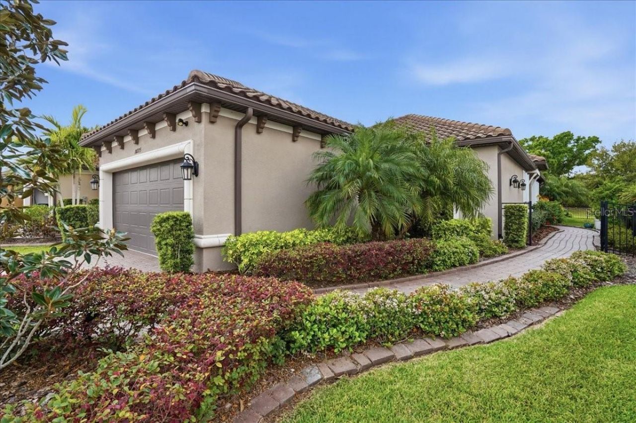 10225 Highland Park Place, Palmetto, FL 34221 Photo