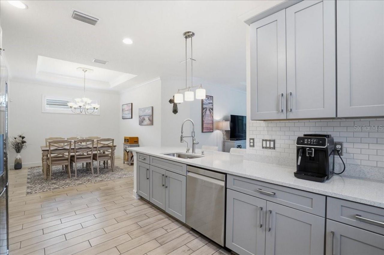 10225 Highland Park Place, Palmetto, FL 34221 Photo