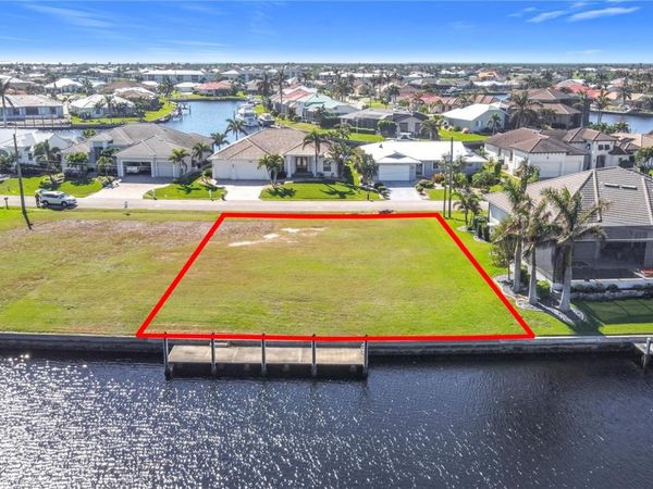 3338 SANDPIPER DRIVE , PUNTA GORDA, FL 33950
