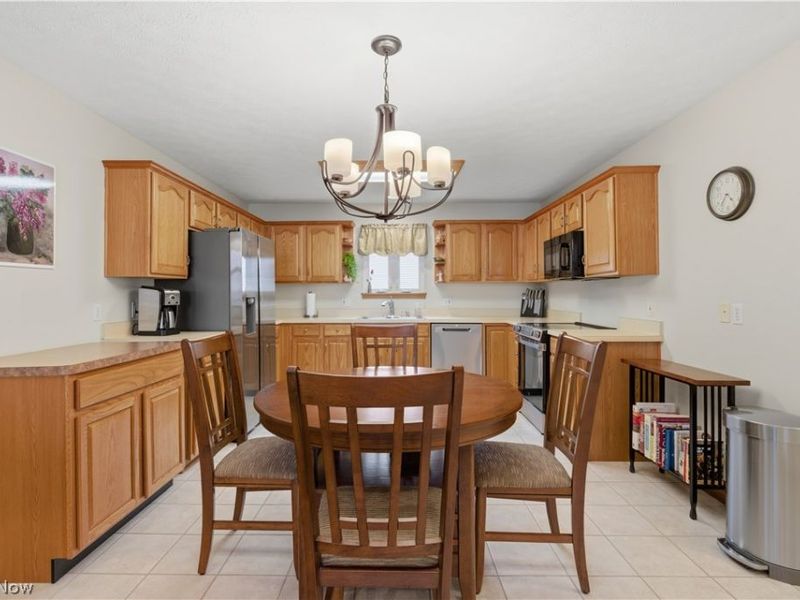 9433 Scottsdale Drive, Broadview Heights, OH 44147 Photo 12