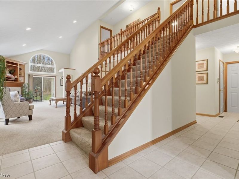 9433 Scottsdale Drive , Broadview Heights, OH 44147 Photo 6