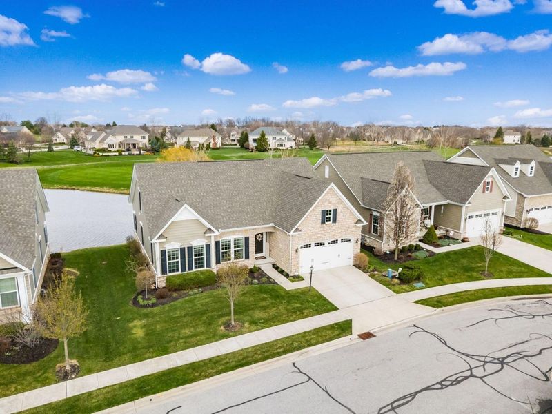 6988 Waters Edge Drive , Unit 6, Dublin, OH 43016 Photo 4