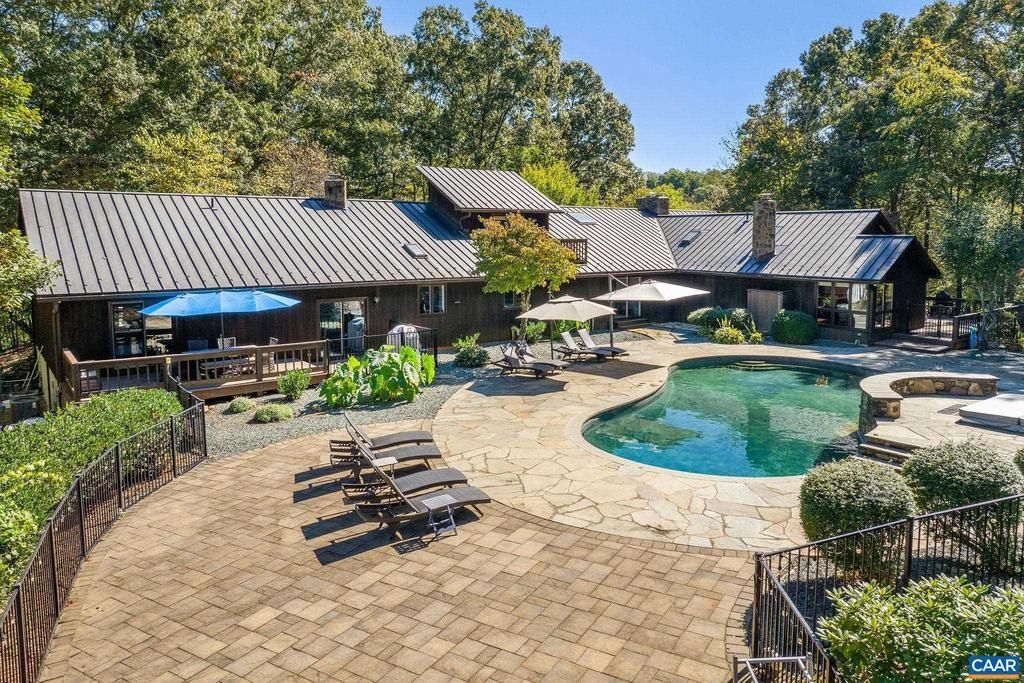 340 Grassmere Rd , Charlottesville, VA 22903 Main Photo